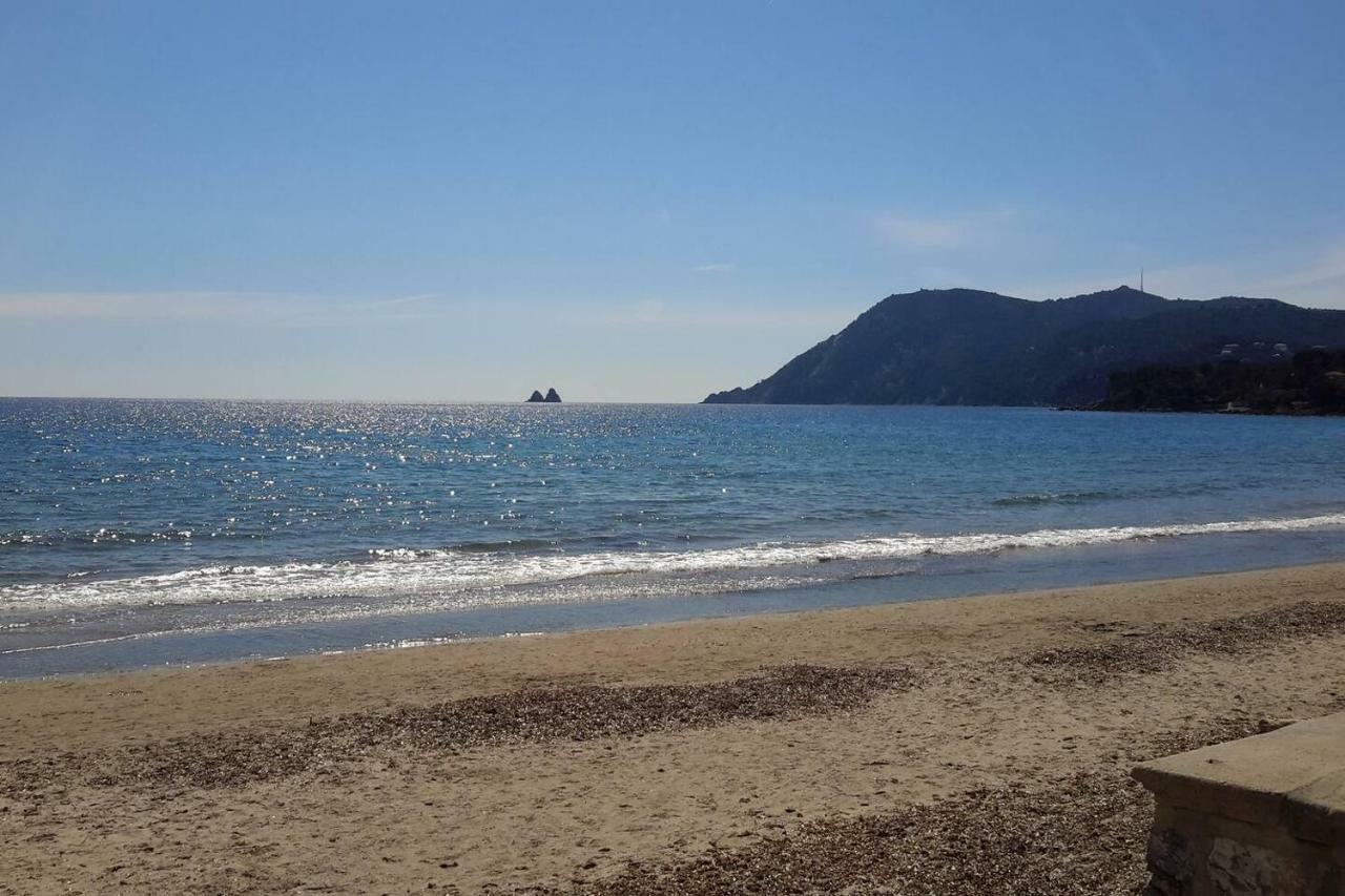 Tamaris Bay Apartment La Seyne-sur-Mer Bagian luar foto